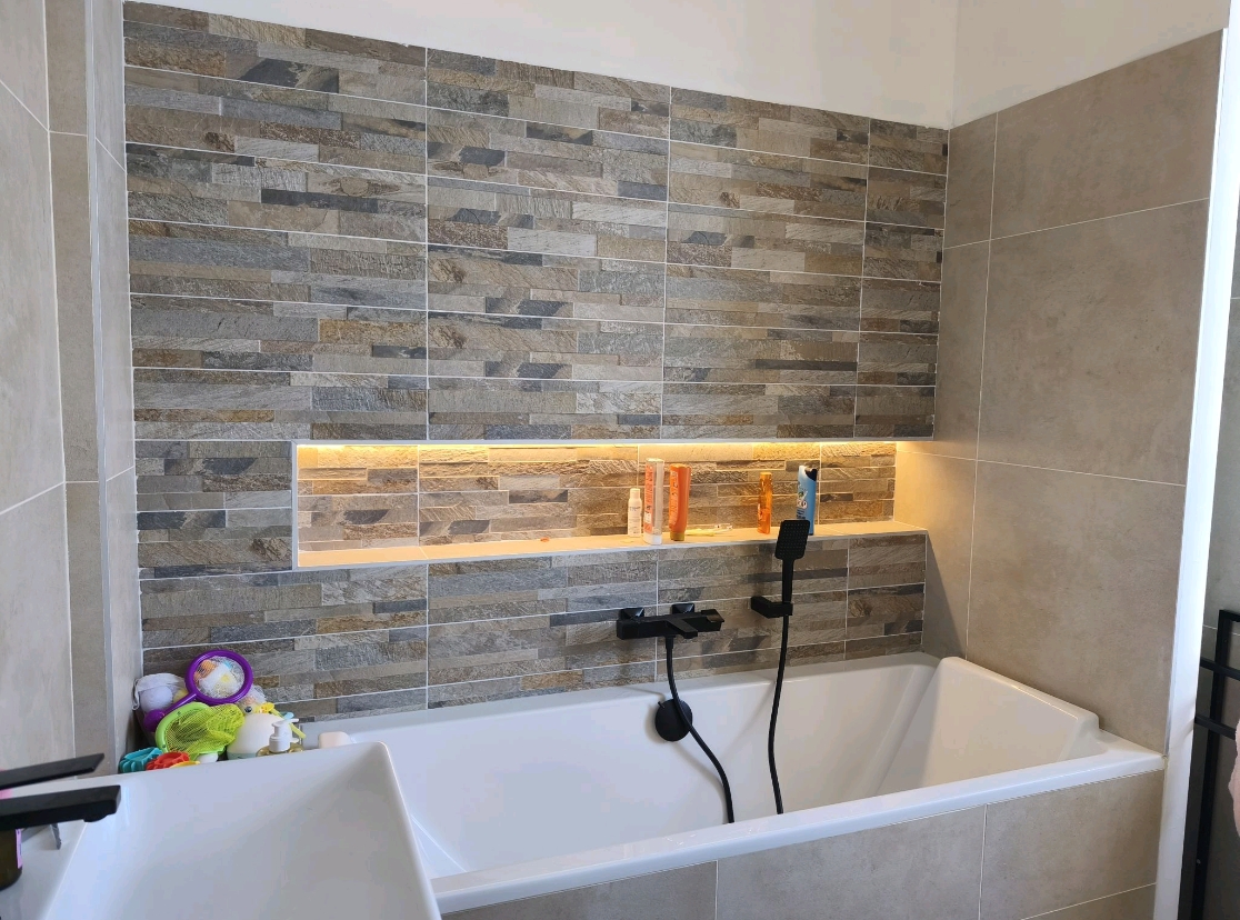 Photo de la réalisation : Rénovation maison Boulevard Caune Marseille 14e - Rénovation à Marseille