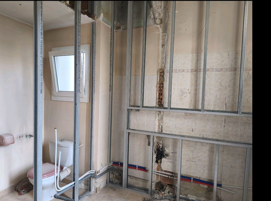 Salle de bains pendant travaux - Marseille 14e