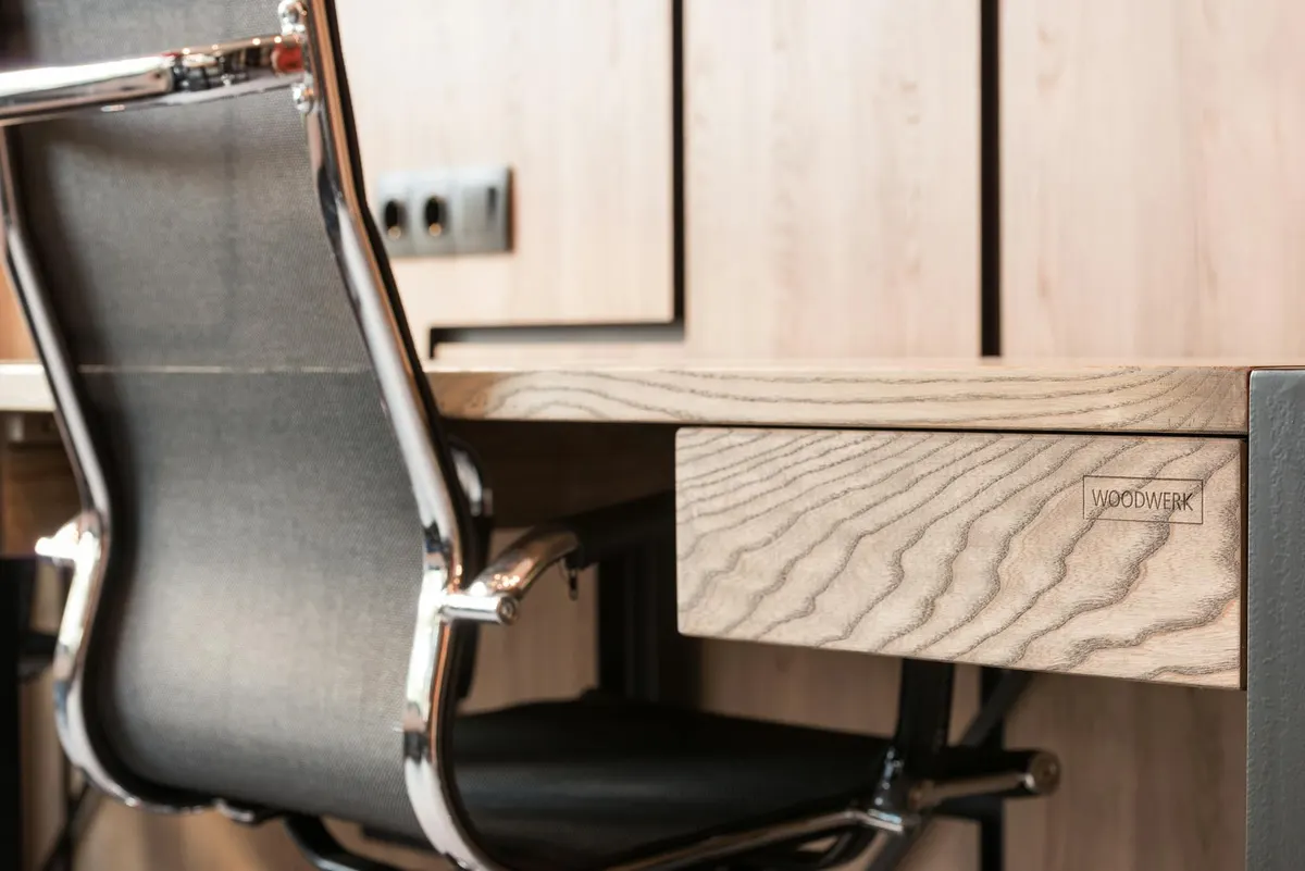 Mobilier sur mesure en bois noble à Saint-Tropez