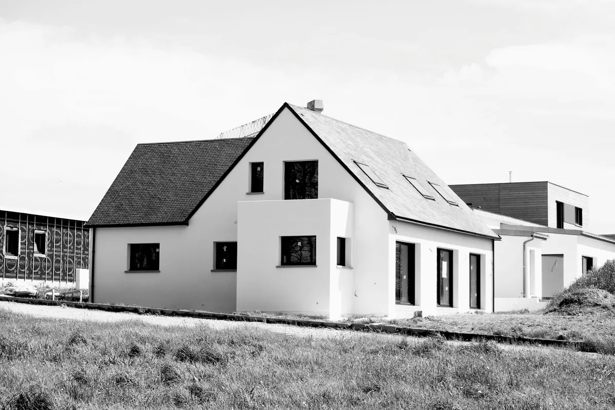 Construction maison neuve moderne unifamiliale en Provence-Alpes-Côte d'Azur